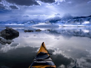 Winter Kayaking Lake Wallpaper