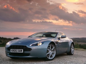 2009 Aston Martin V8 Vantage Wallpaper