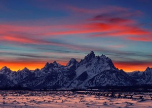 Gorgeous Mountain Range Sunset Wallpaper