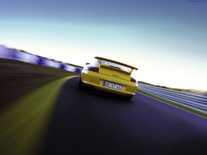 Porsche 911 04 1600