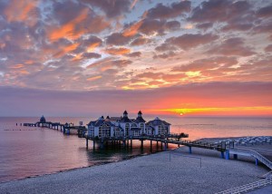 Ocean Pier Sunset Wallpaper