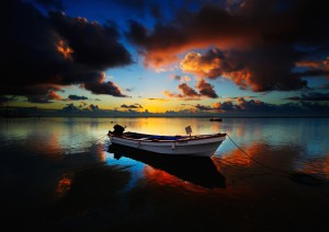 Boat HDR Scene Wallpaper