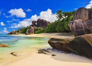 Maldives Paradise Beach Wallpaper