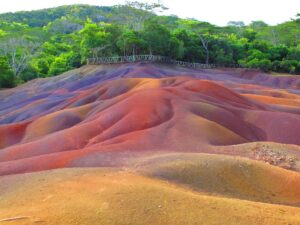 Seven Coloured Earths Wallpaper