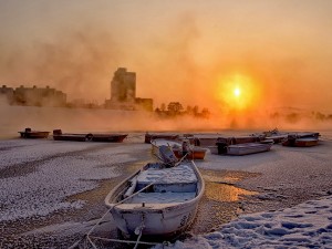 Snowy Beach Sunrise Wallpaper